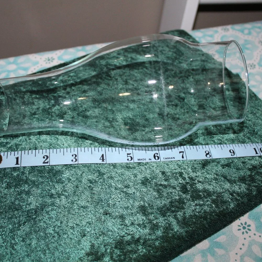 EUC Clear Glass 9 Inch Replacement Lamp Chimney